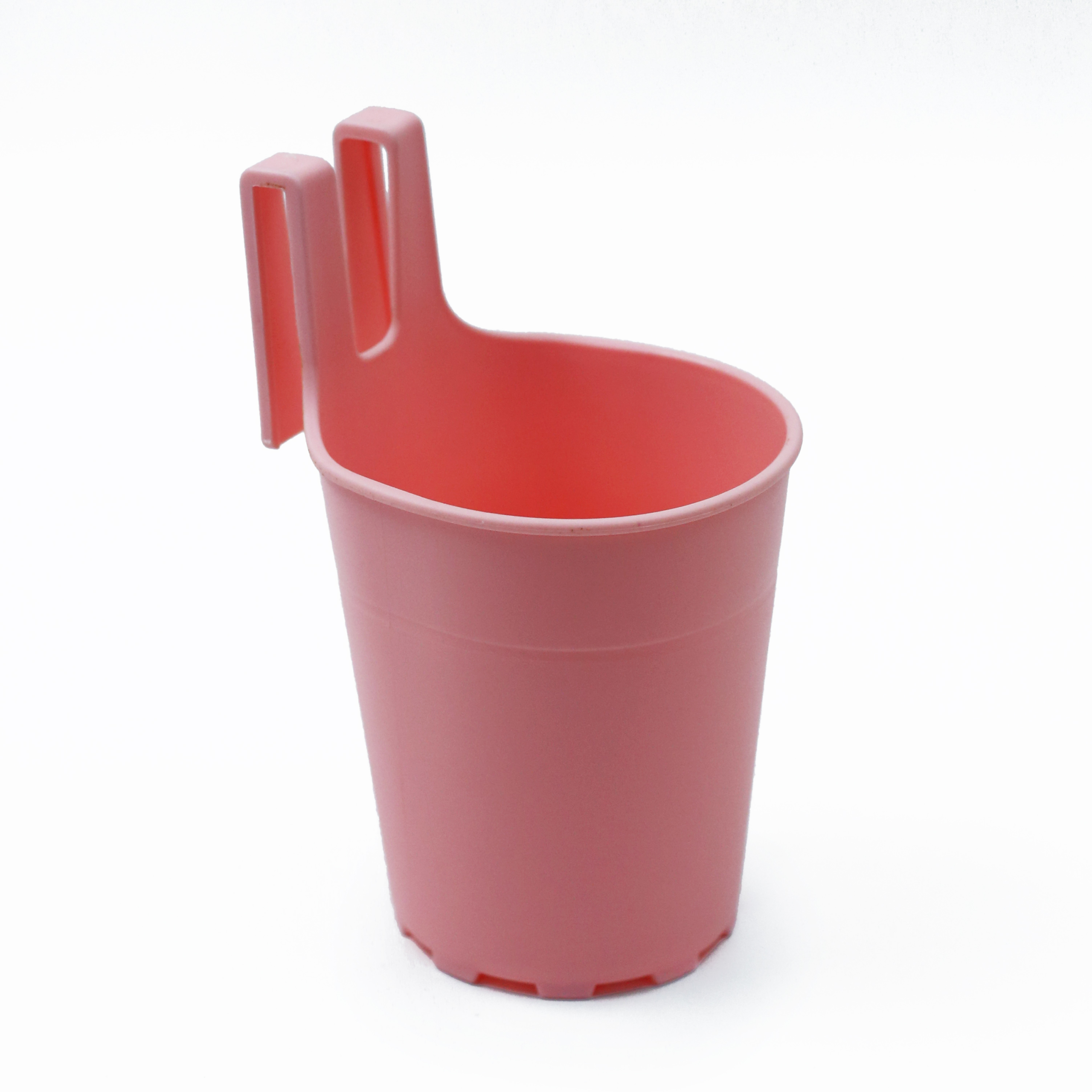 hanged cup holder